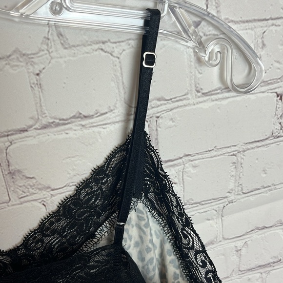 White House Black Market Lace-Hem Camisole in Leopard Print - Picture 7 of 11